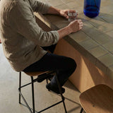 Frame Bar Stool - Wood – miljöbild