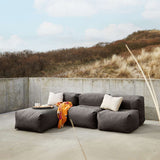 Soft Sofa Outdoor - Lounger i Kirra Noir – miljöbild