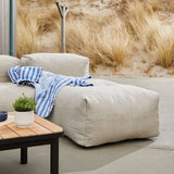 Soft Sofa Outdoor - Lounger i Kirra Sand – miljöbild