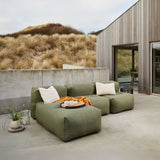 Soft Sofa Outdoor - 3 Seater w/ Lounger i Kirra Olive – miljöbild