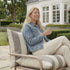 Mollis Lounge Chair i Renesse Taupe – miljöbild