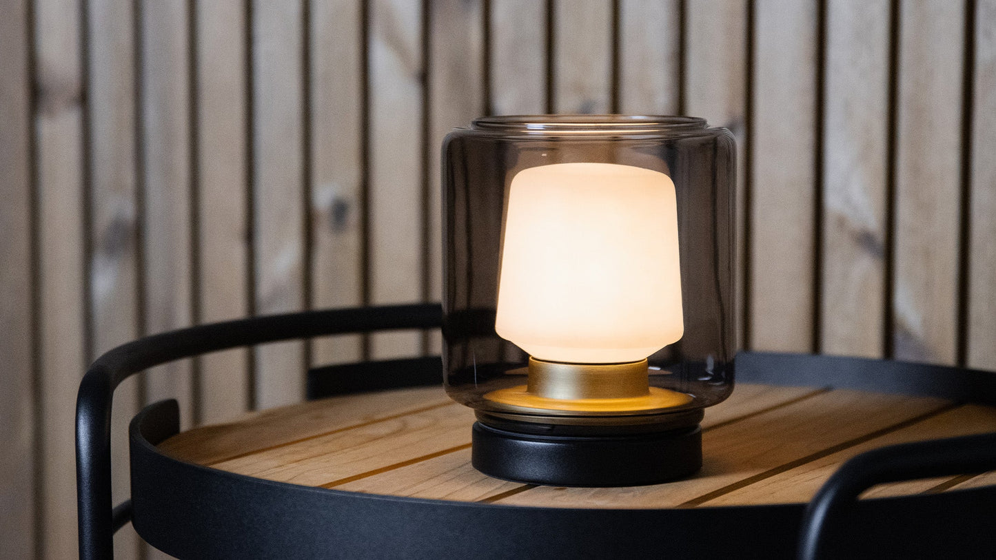 Ambience - Lamp Intelligent+ & New York base - Inomhus/utomhus lampa med glaslykta