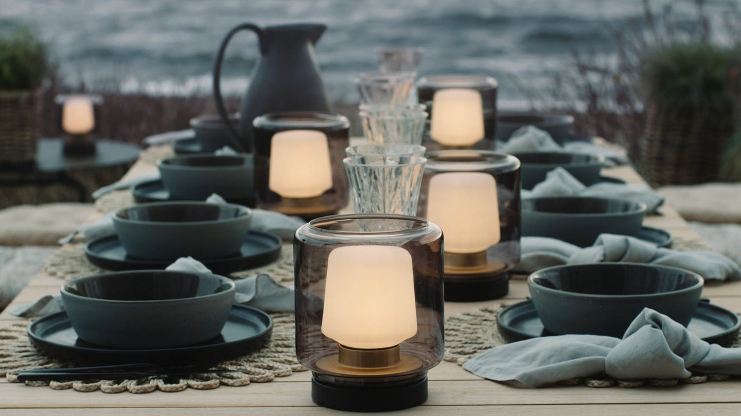 Ambience - Lamp Intelligent+ & New York base - Inomhus/utomhus lampa med glaslykta