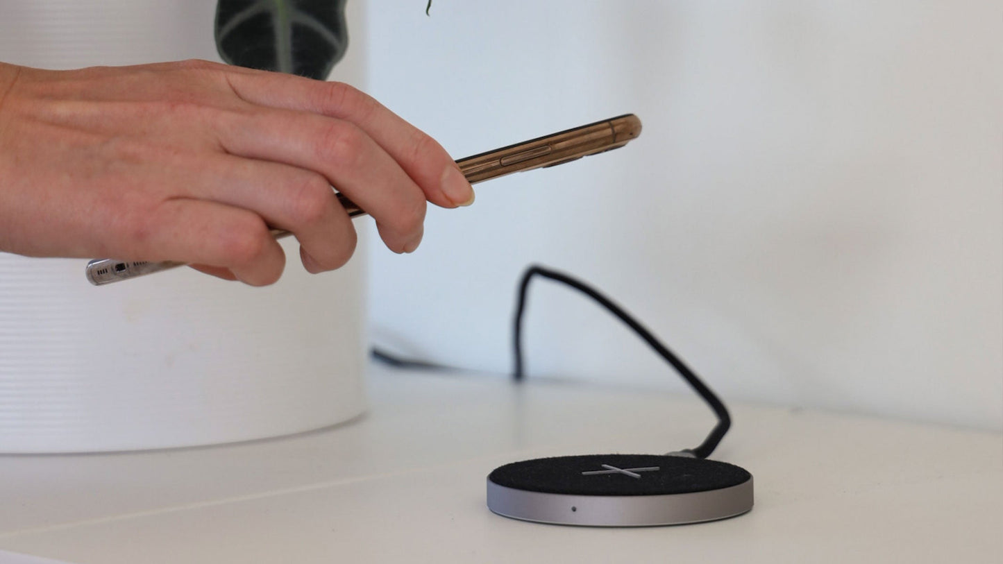 Charge 50 Care - Trådlös laddare för smartphones