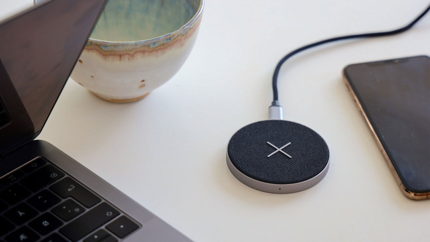 Charge 50 Care - Trådlös laddare för smartphones