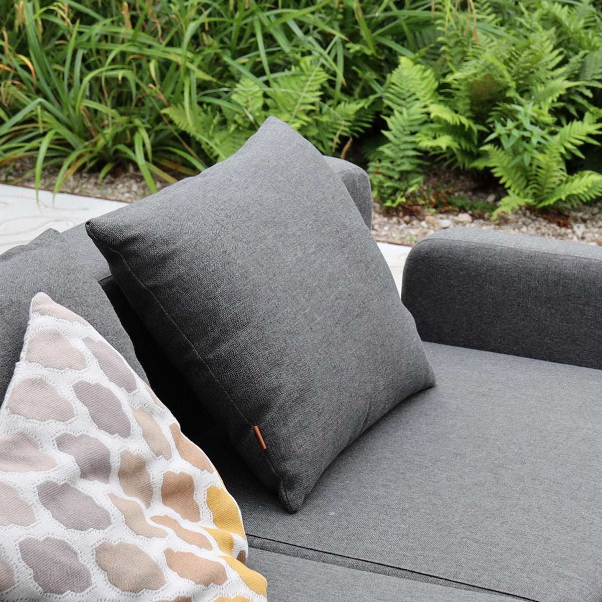 Cobana Cushion