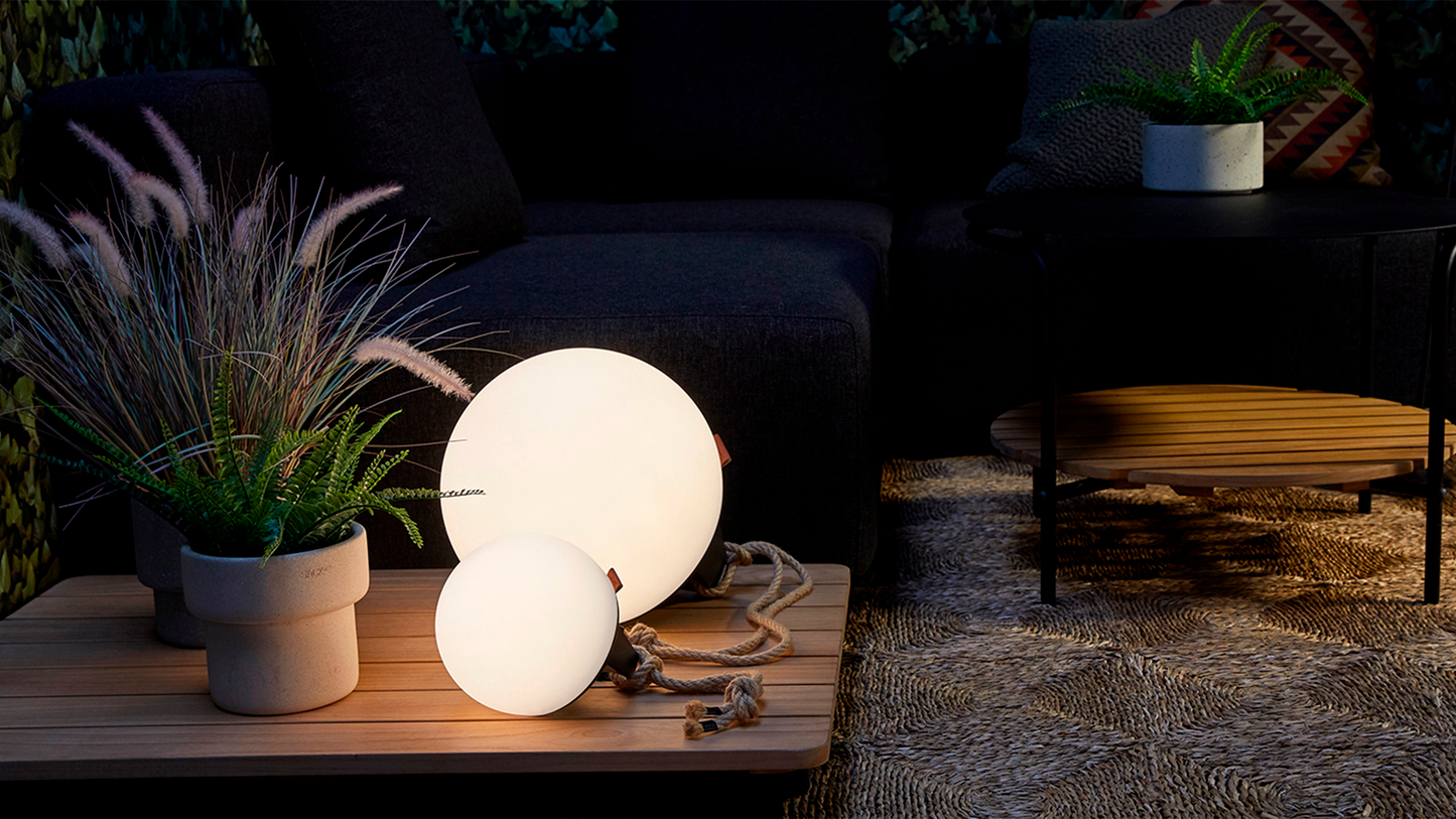 Light 150 - Utomhus / inomhus batteridriven lampa - Ø17 cm