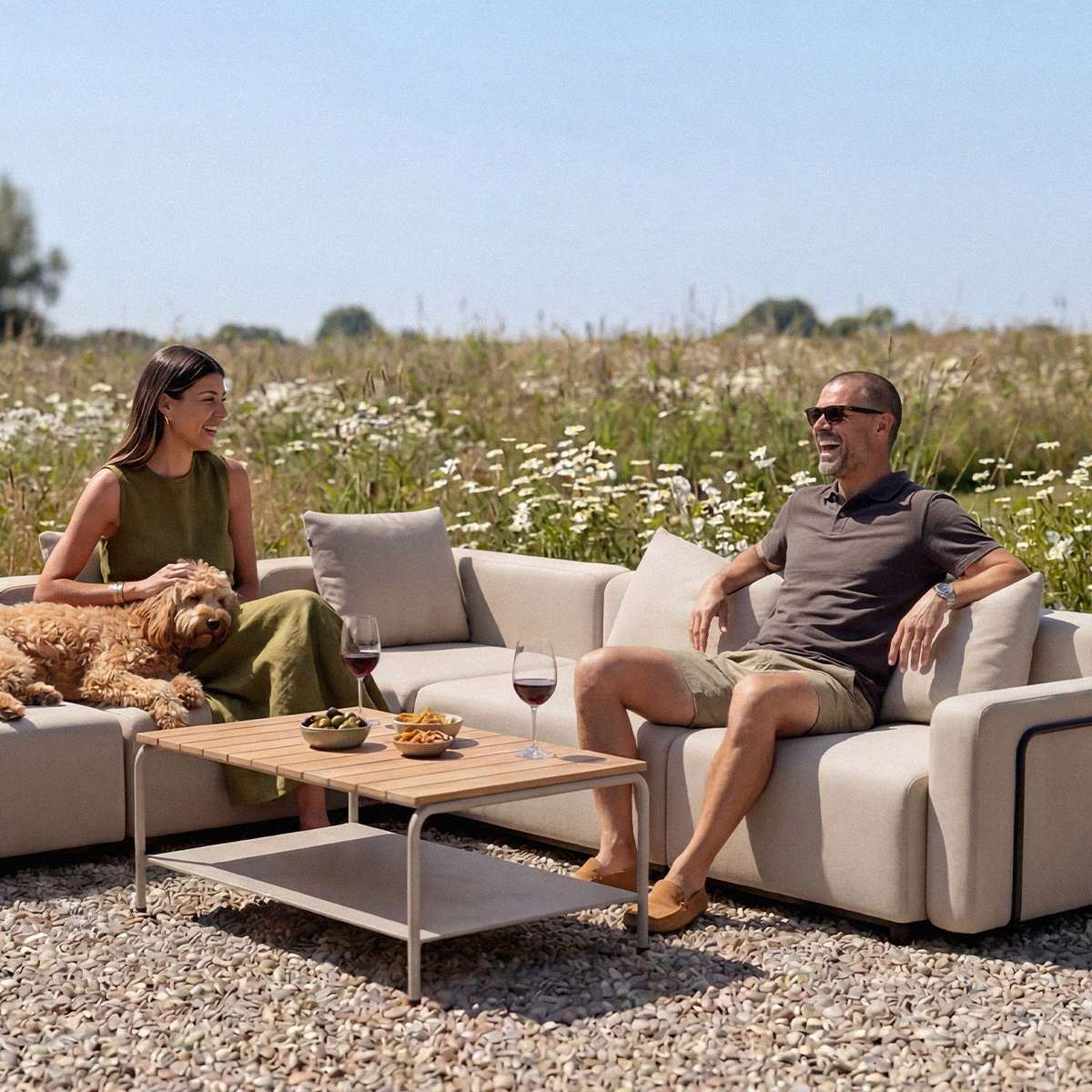 Cobana Lounge Sofa - 4 seater corner sofa i Boucle Beige från sackit