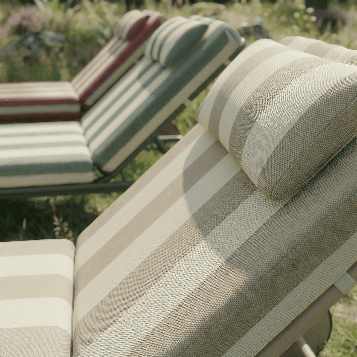 Mollis Sunbed - Mollis Solsäng i Olefin & Aluminium | SACKit