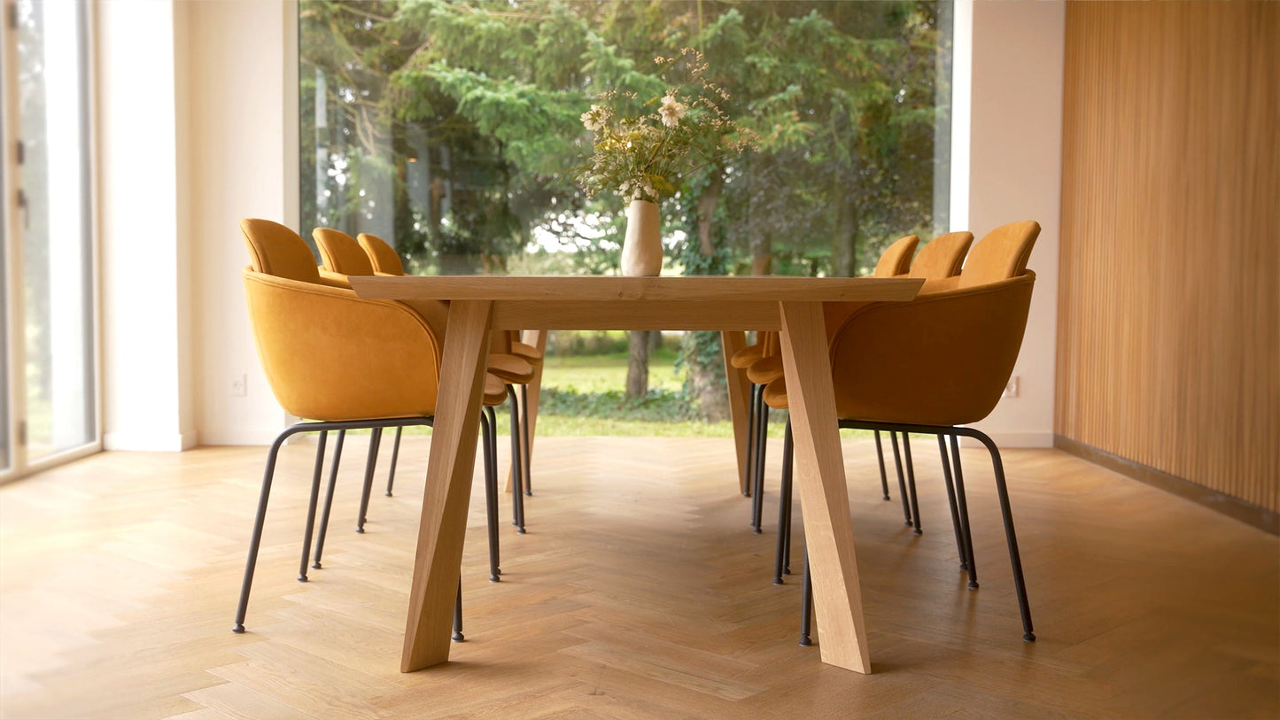 Edge Dining Table - 240x100 cm - Matbord i ek