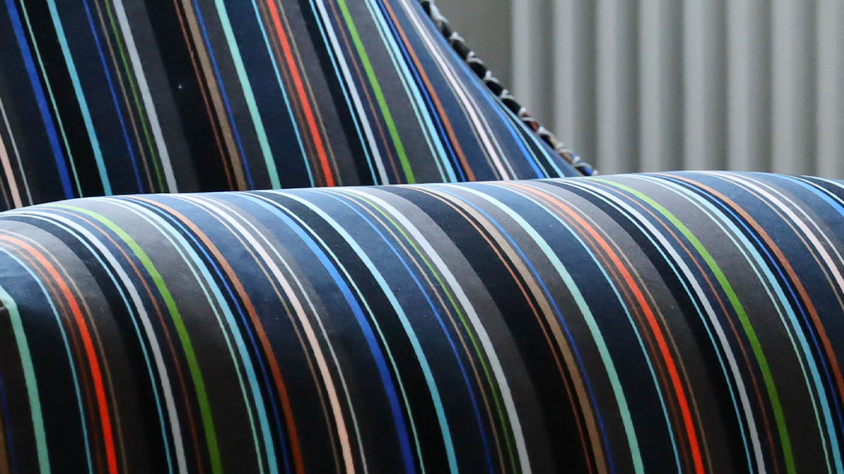 Lounge Chair & Pouf Paul Smith - Limited Edition - Exklusivt designat fåtölj i begränsat upplaga