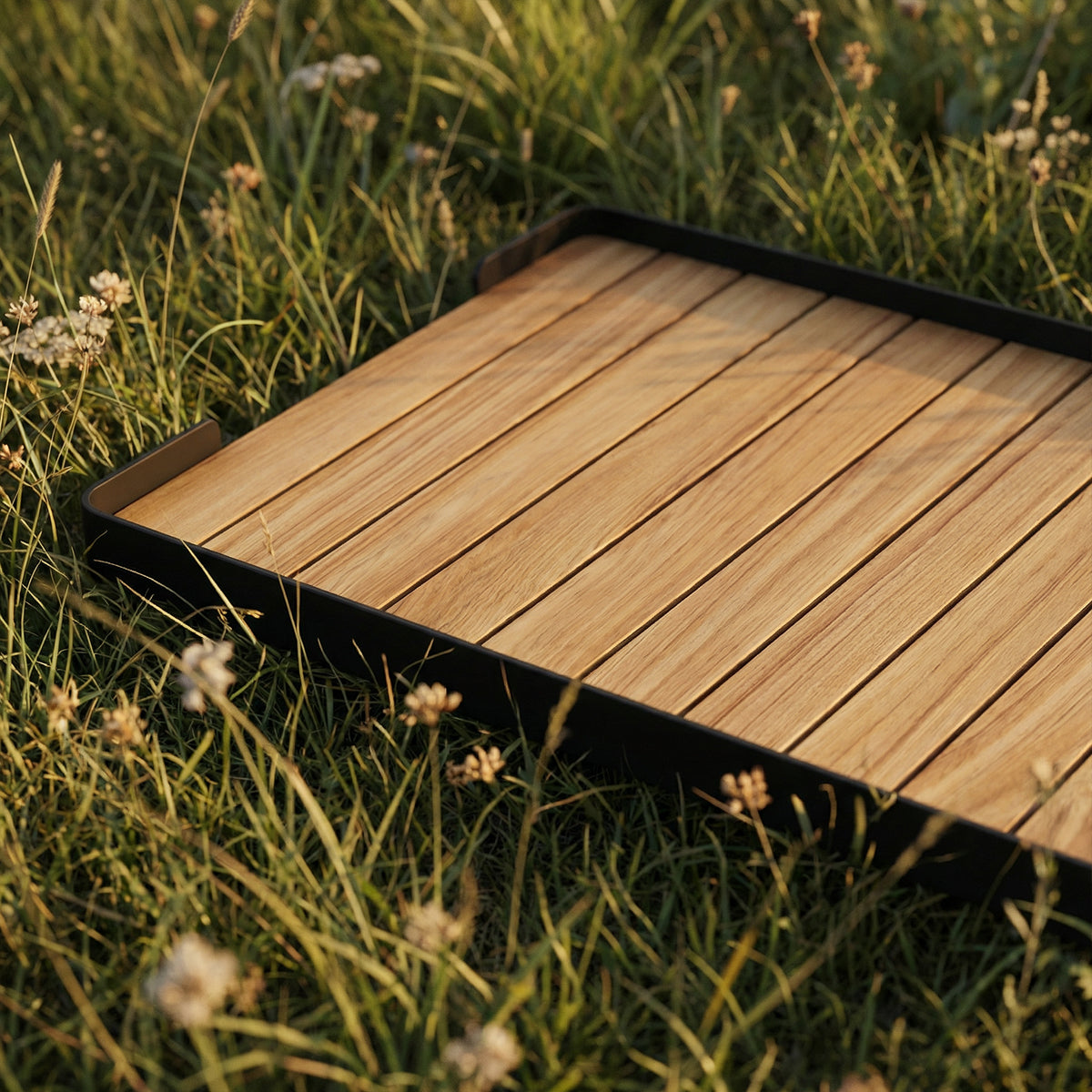 Patio Pouf Tray - Rektangulär serveringsbricka för inomhus- och utomhusbruk
