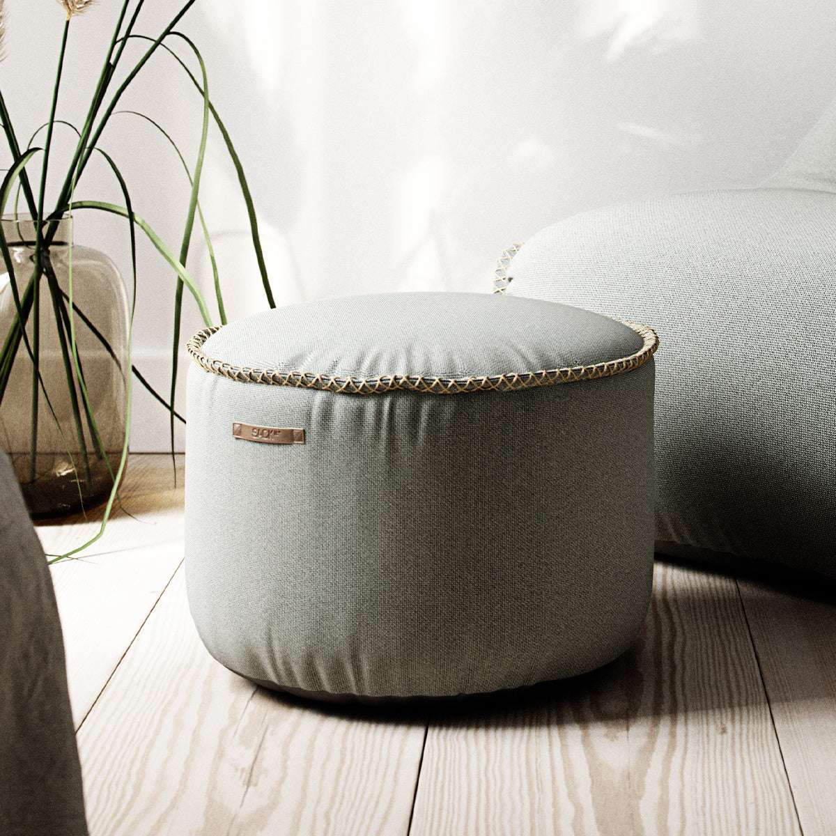 Cura Pouf