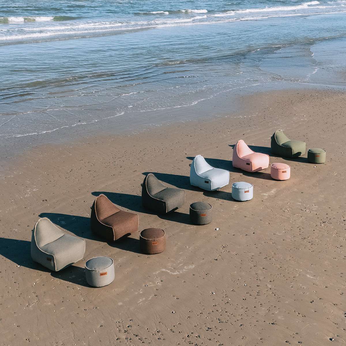 Cobana Lounge Chair i Kirra Rose – miljöbild