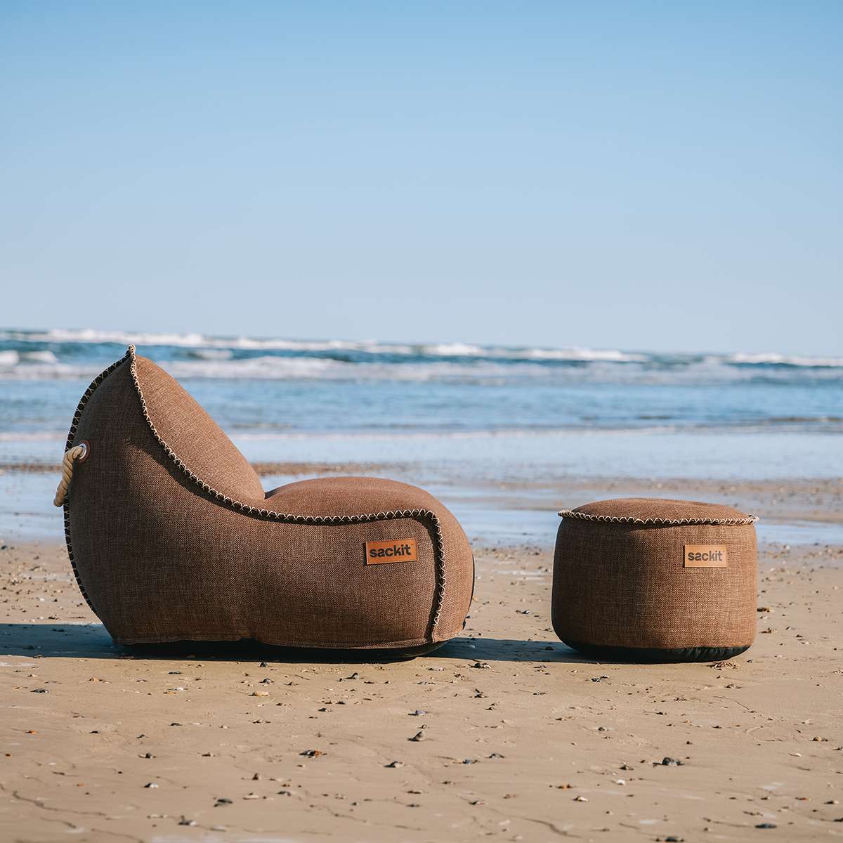 Cobana Lounge Chair i Kirra Brown – miljöbild