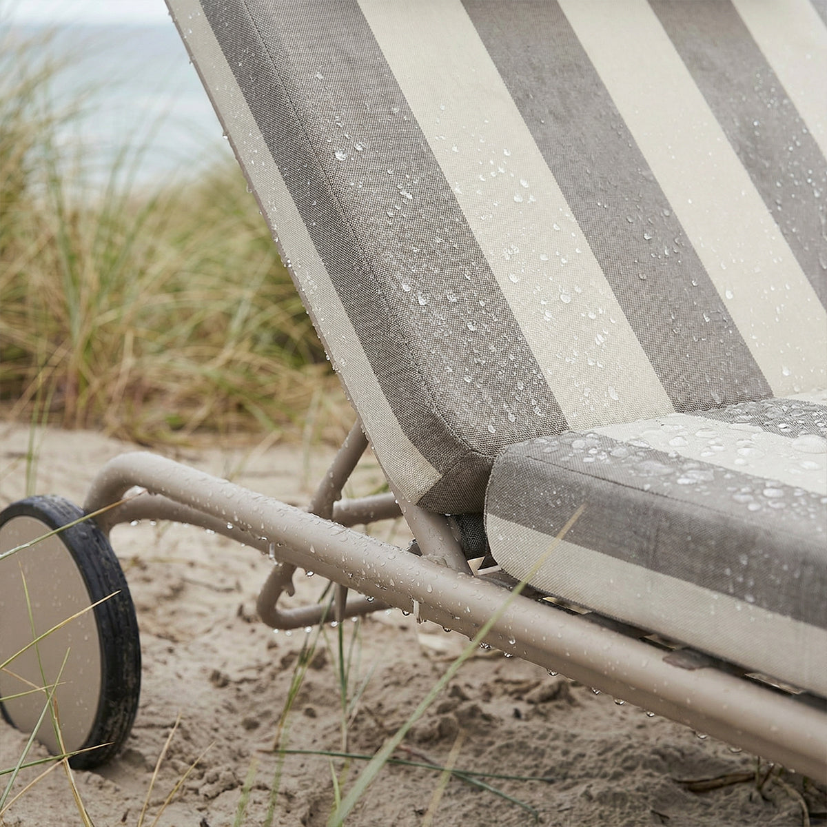 Mollis Sunbed - Mollis Solsäng i Olefin & Aluminium | SACKit